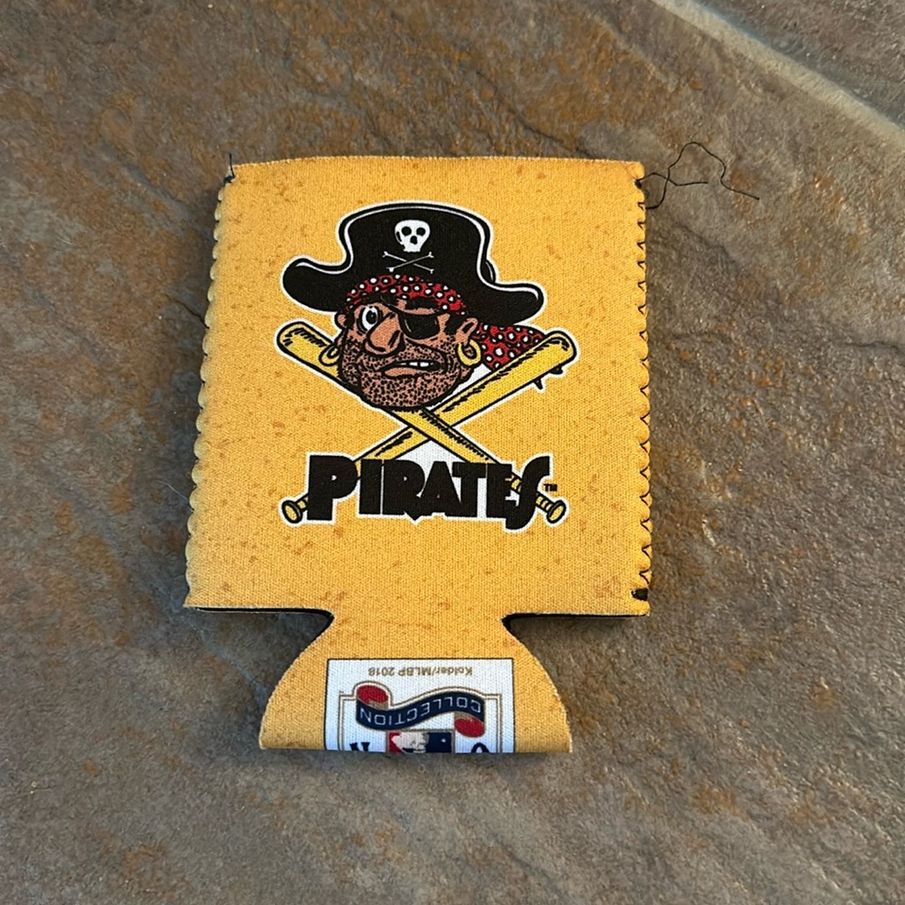 Pittsburgh pirates koozie